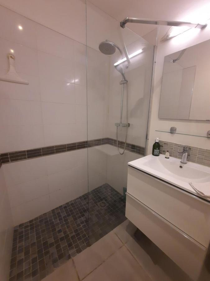 Agreable Appartement T2 Proche Centre Nîmes Exterior photo