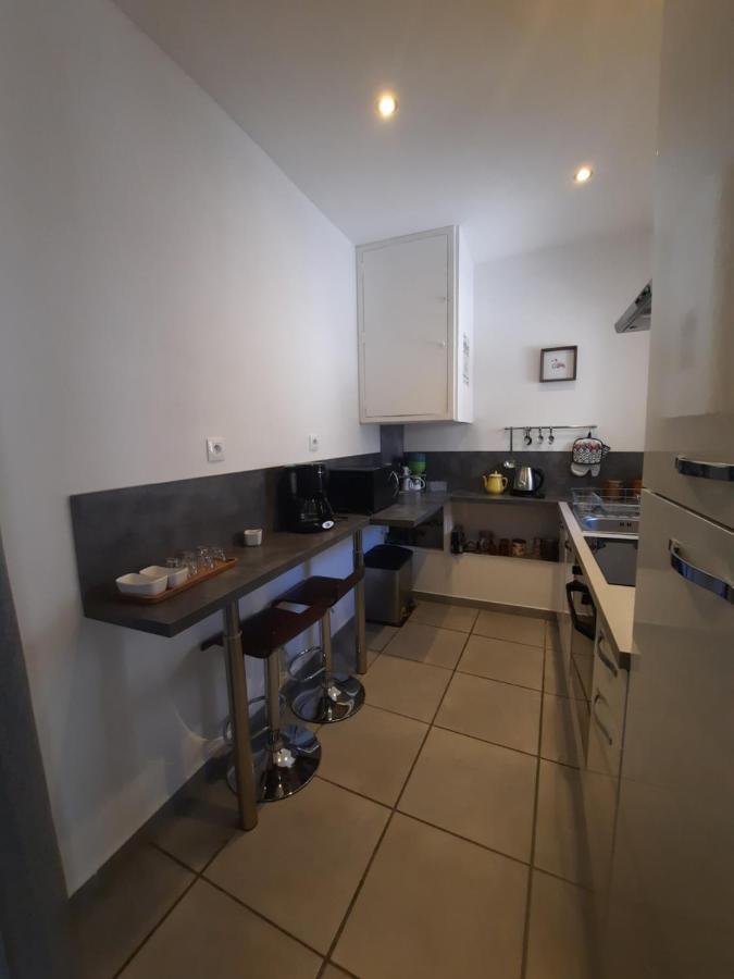 Agreable Appartement T2 Proche Centre Nîmes Exterior photo