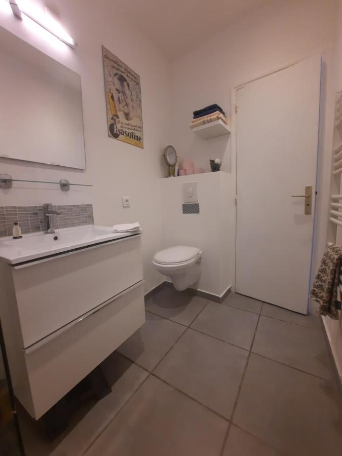 Agreable Appartement T2 Proche Centre Nîmes Exterior photo